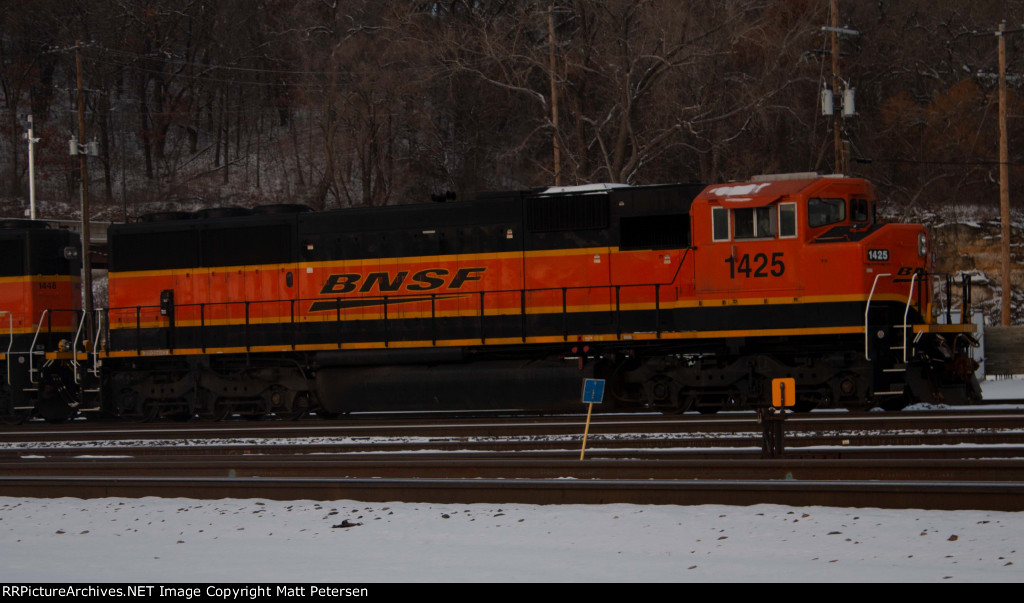 BNSF 1425